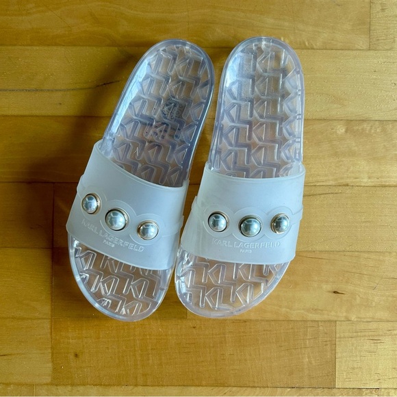 Karl Lagerfeld Clear Jelly Slides with Pearl Embellishment, White, Gold, Size 7 - Picture 12 of 12